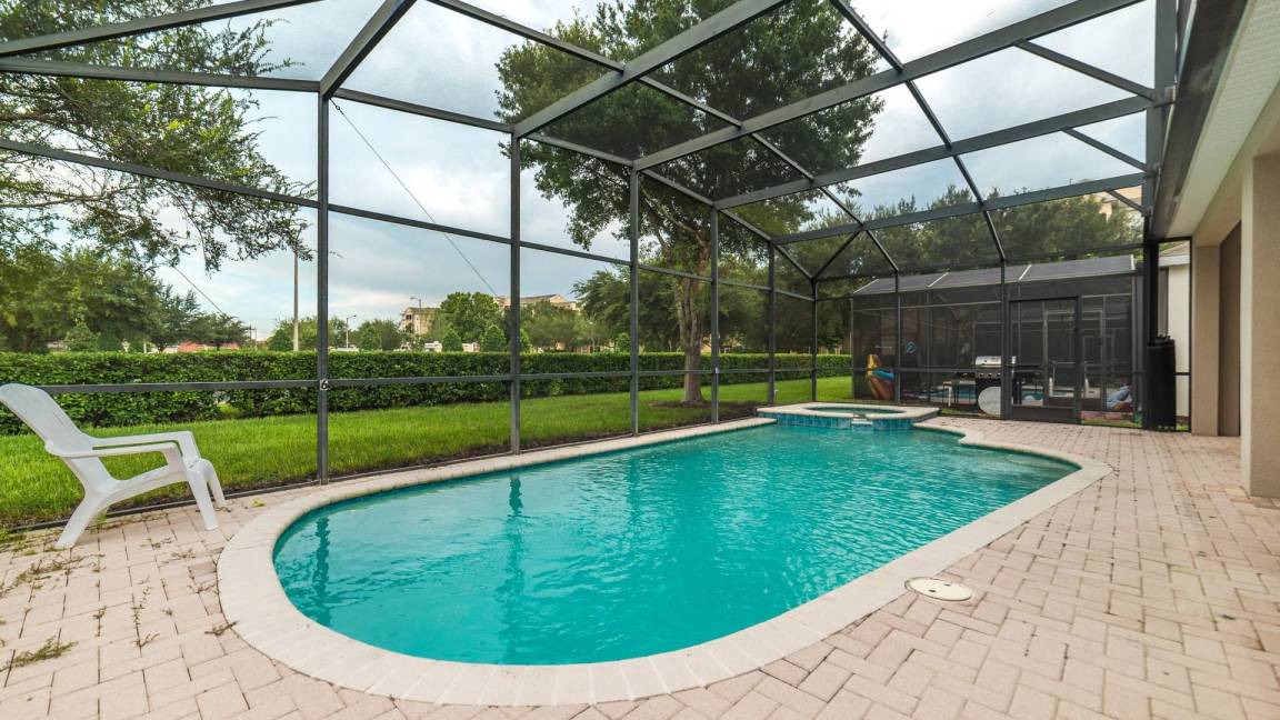 Windsor Hills House | 169 m² House ∙ 3 bedrooms ∙ 7 guests
