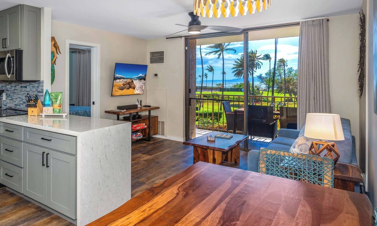 Kihei Apartment | 2/2 Oceanview Modern Resort Vistas