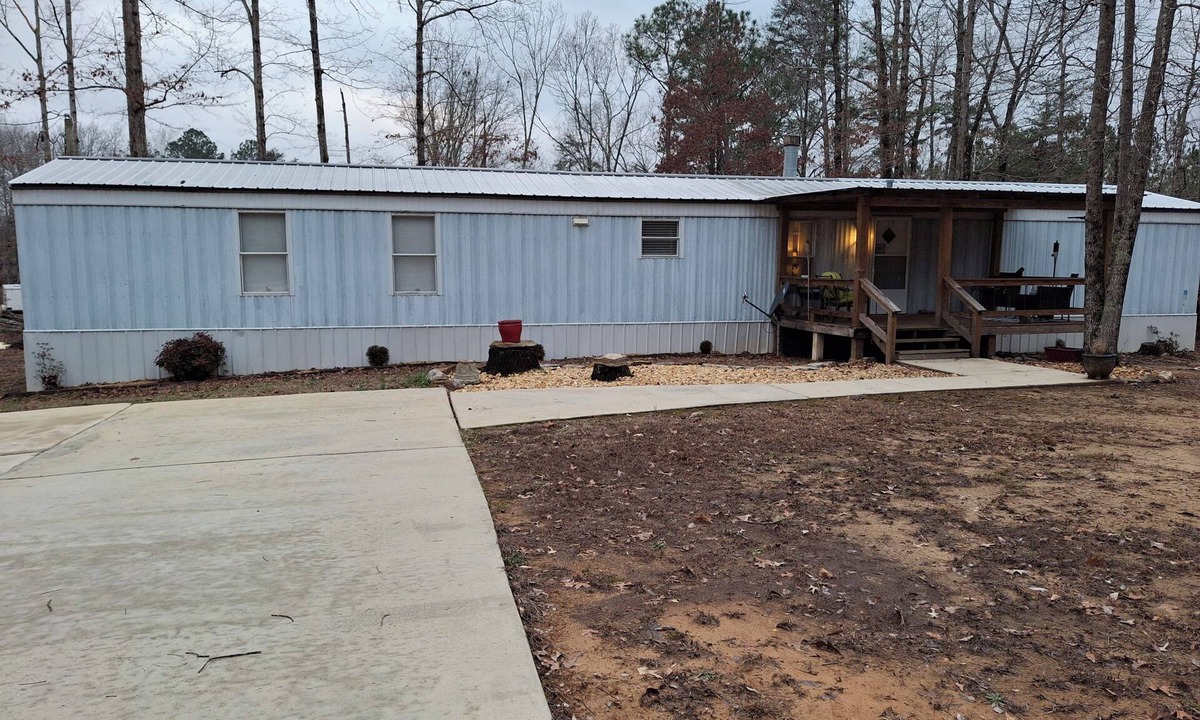 Arley House | 3bdr mobile home in peaceful Arley with comfort of home and beautiful sky views.