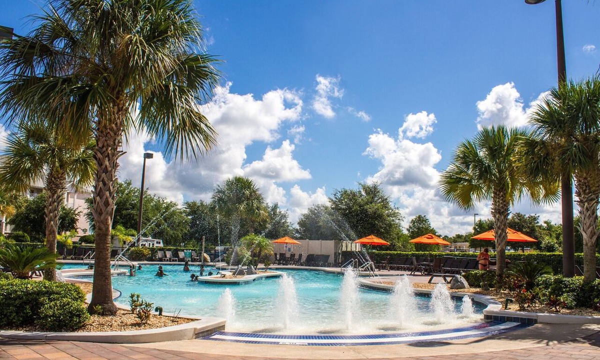 West Kissimmee Hotel | 4 Serene Units in the Heart of Orlando | Free Parking + Pool | Culver's - 1.6 mi