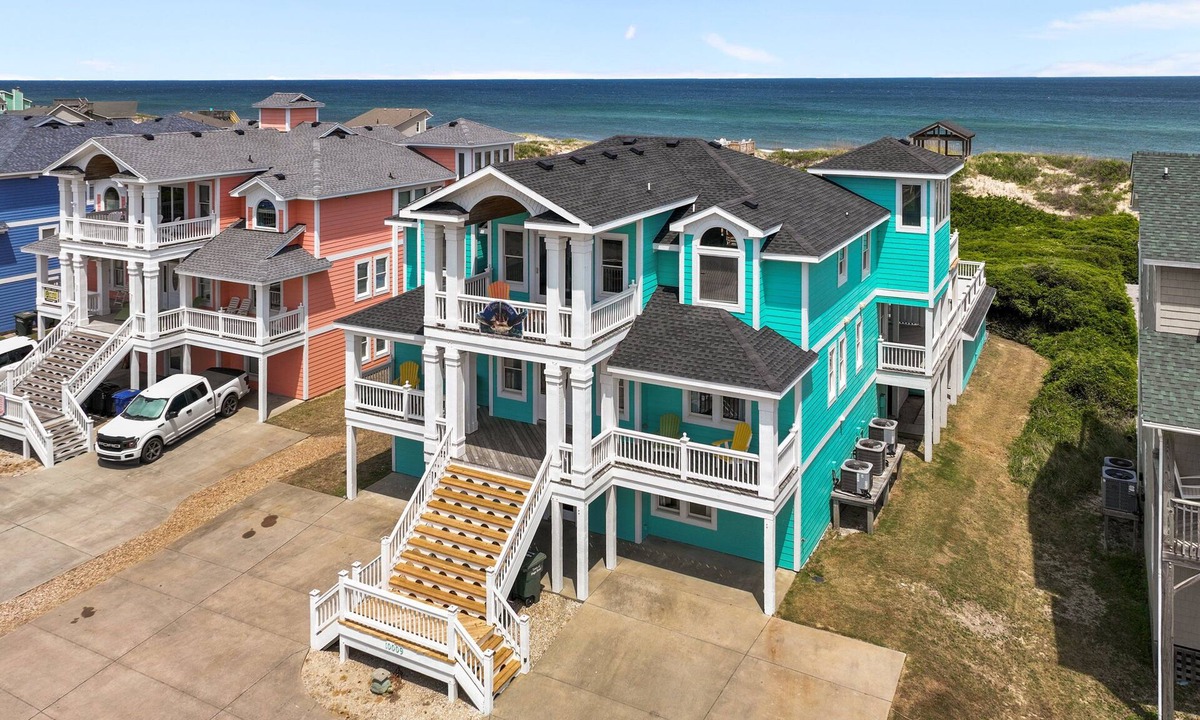 South Nags Head House | 6099-Turquoise Turtle - Nags Head Oceanfront | Pool, Hot Tub & Sleeps 16