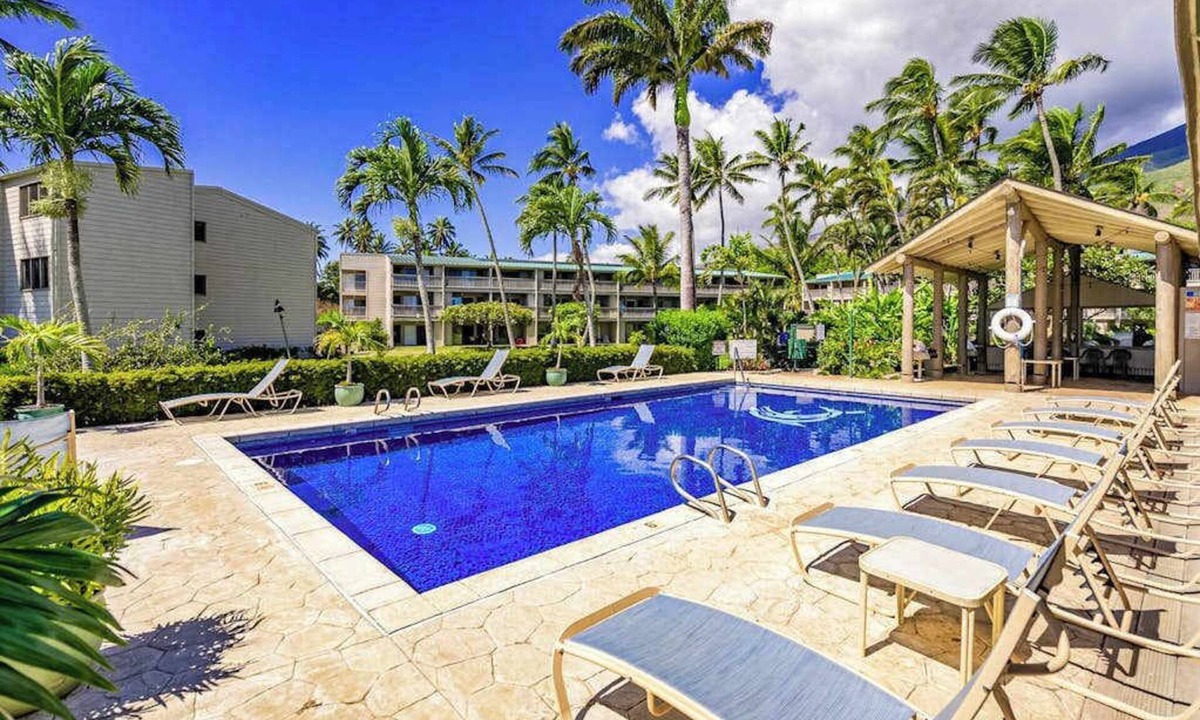 Ualapue Apartment | August Sale! Relax at a Dreamy Oceanfront Resort Condo with Pool & Beach Access