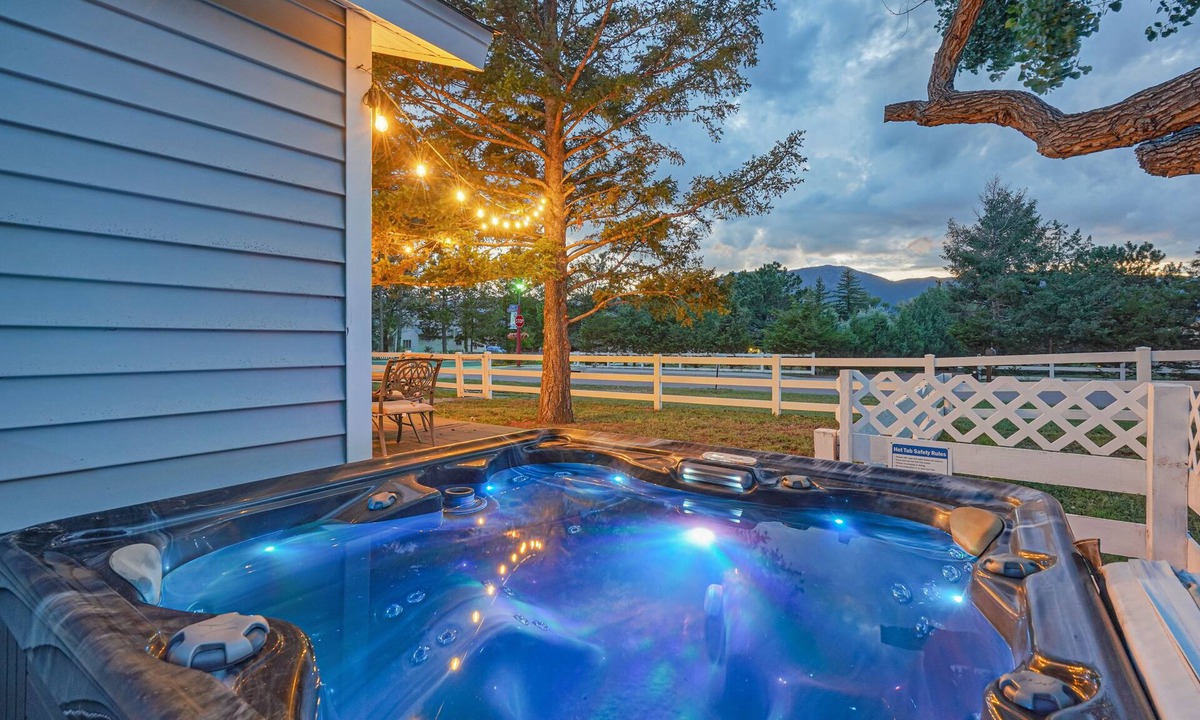Monument House | Bluebird Inn