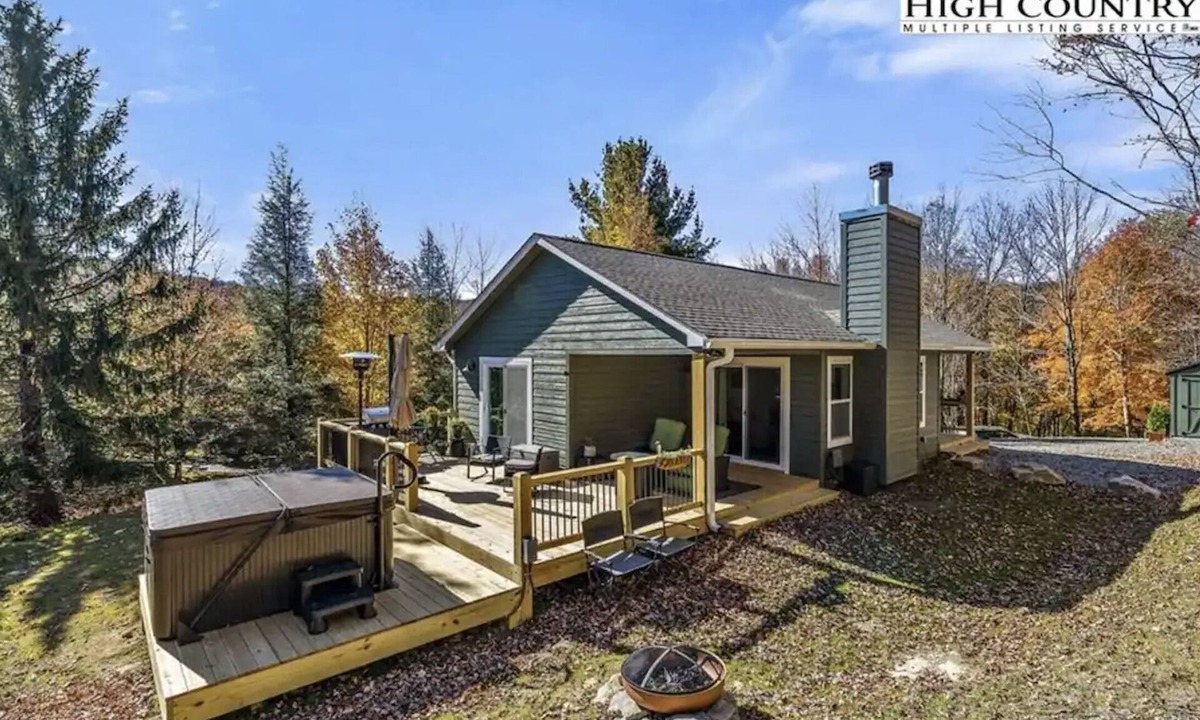 Charter Hills Cabin | Brand New! Luxury Beech Mountain Cabin minutes from Ski Resort