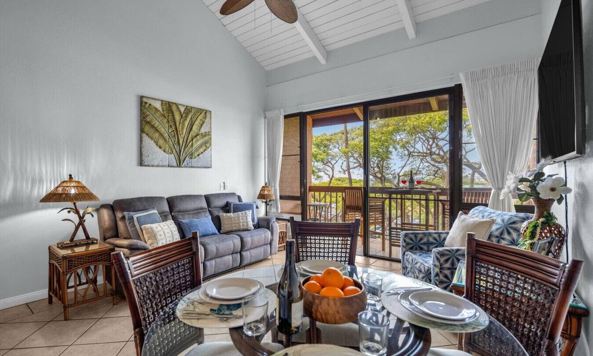Kihei Condo | Bright and Cheery Maui Vista 2 BR/2BA MV2420