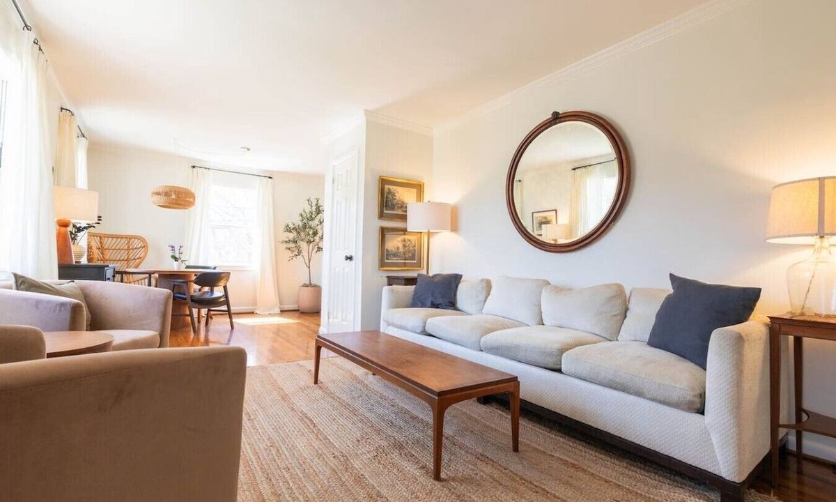 Crestline Heights House | Charming Cottage in Crestline Park