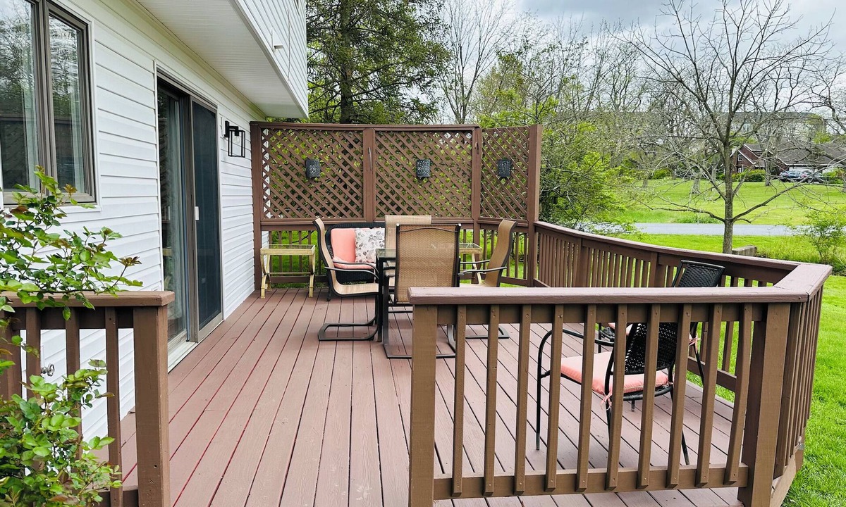 Downingtown House | Charming Downingtown 3BR Home in Timberlake – Family & Pet Friendly