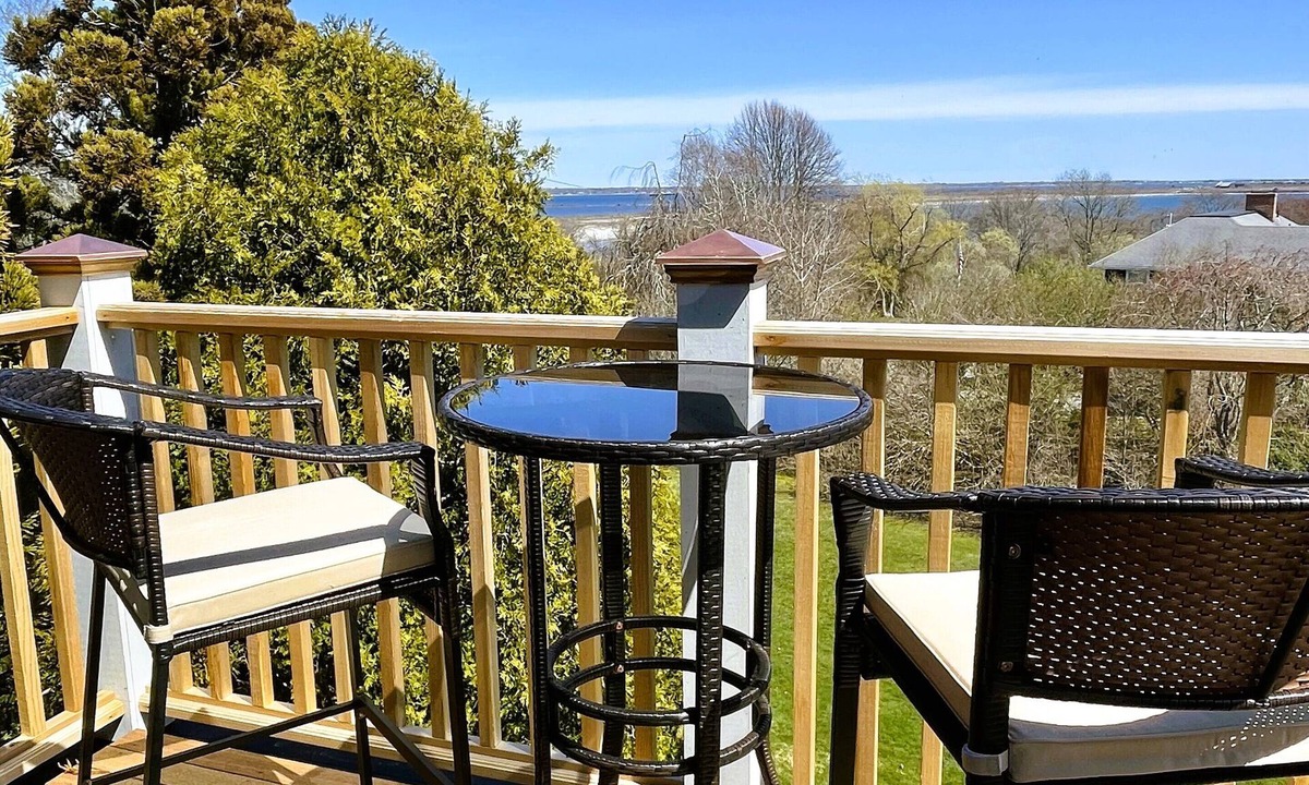 Easton's Point Apartment | Charming treetop apartment with ocean views & short walk to the beach