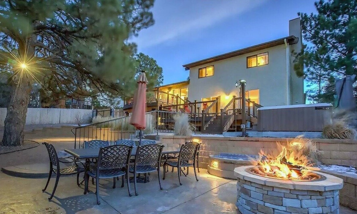 Northeast Colorado Springs House | COS Family Getaway HOT TUB amazing patio area!