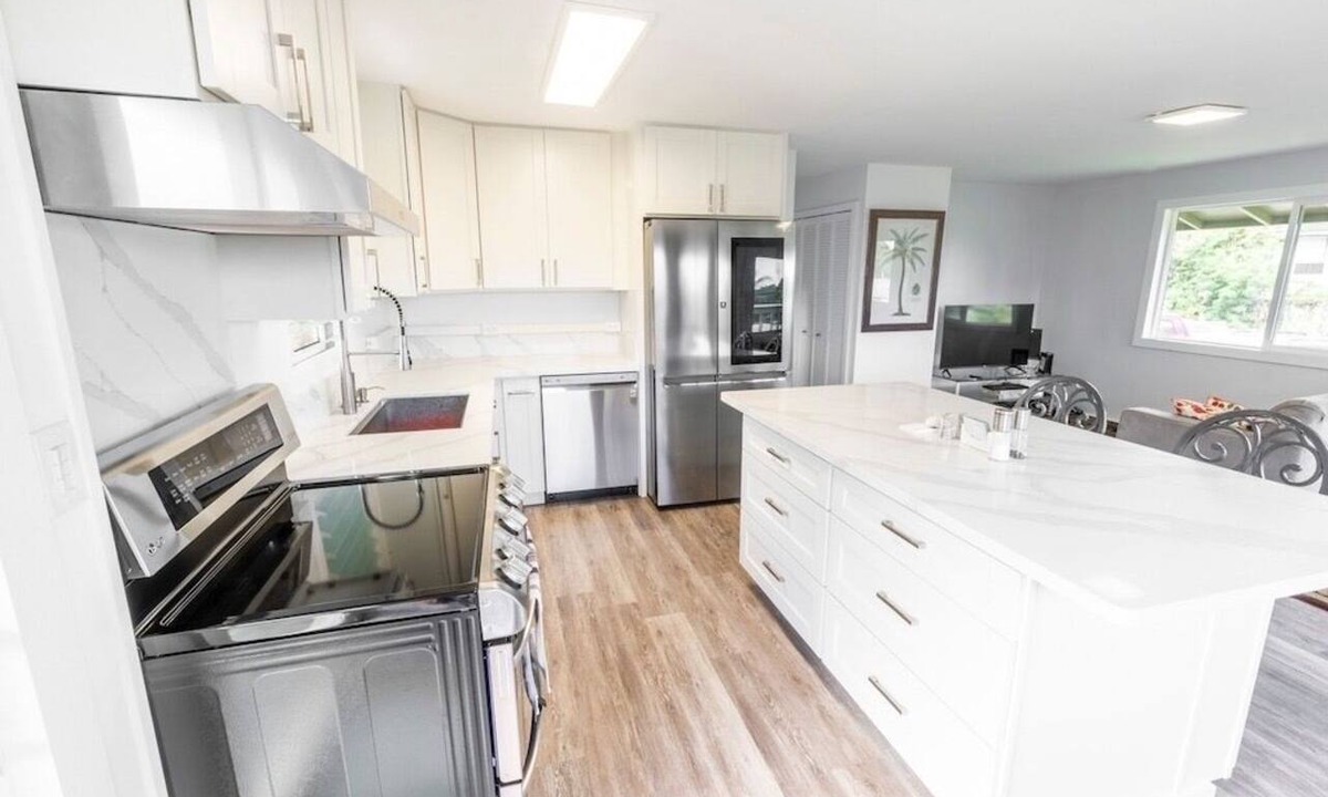 Pupukea House | Delightful 3-bedroom house at Sunset Beach with Ice bath and Sauna ✨