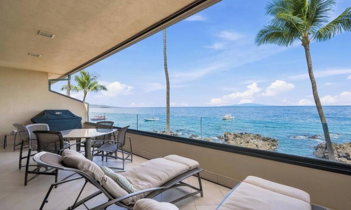 Wailea Condo | Fully Remodeled Oceanfront Condo MAKENA SURF RESORT, #F-206