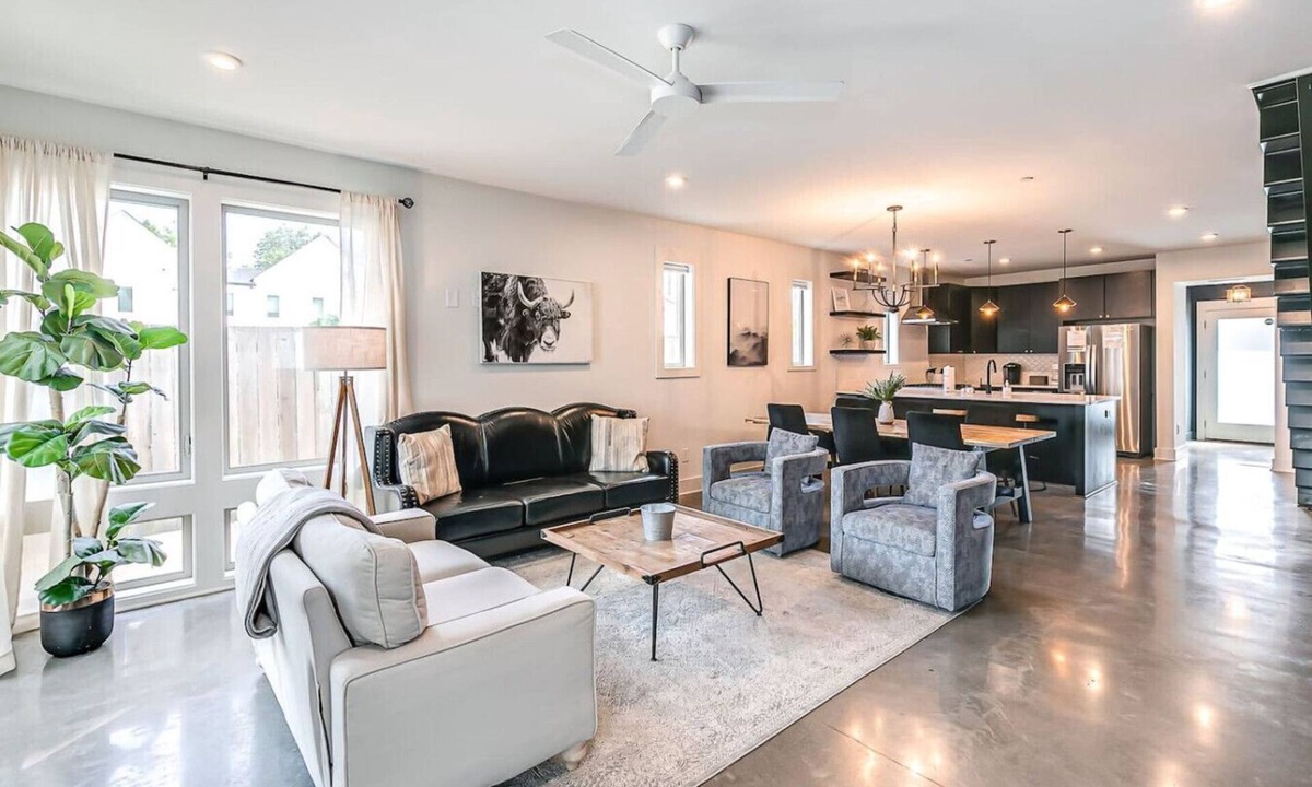 East Nashville Villa | Game-day home near East Nashville with easy access to local attractions