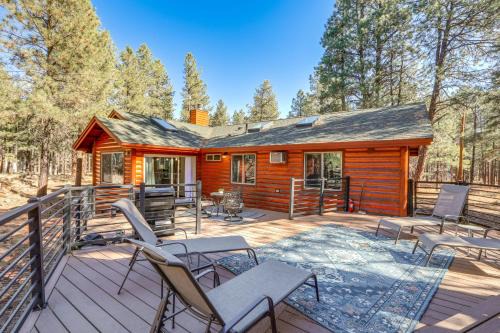 Williams House | Gazebo w/View & EV Charger: Rustic Williams Cabin