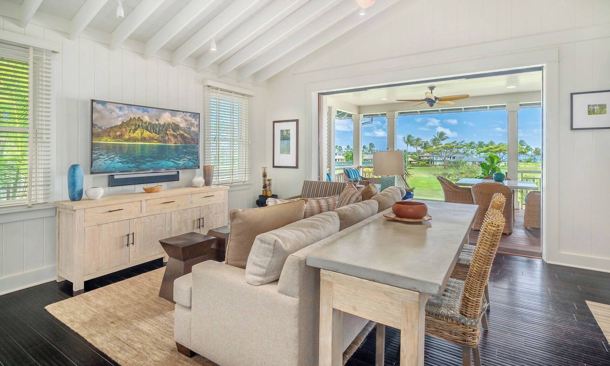 Poipu House | Golf Course View | Resort Amenities | Outdoor Shower