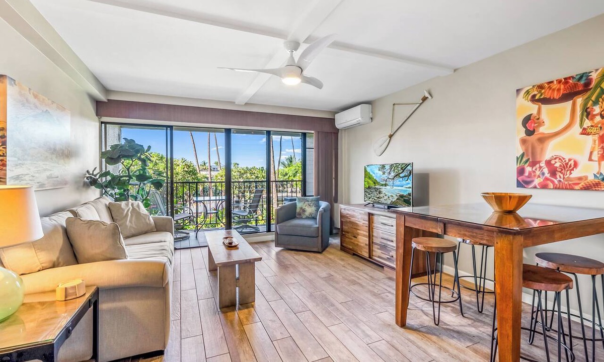 Kihei Condo | GORGEOUS REMODEL-WELL EQUIPPED-MODERN LUXURY-AC THROUGHOUT