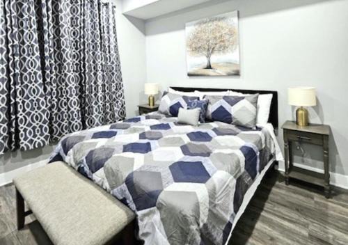 Newbold House | Great for Groups and Families,5BR with King Bed, Hot Tub & Game Room