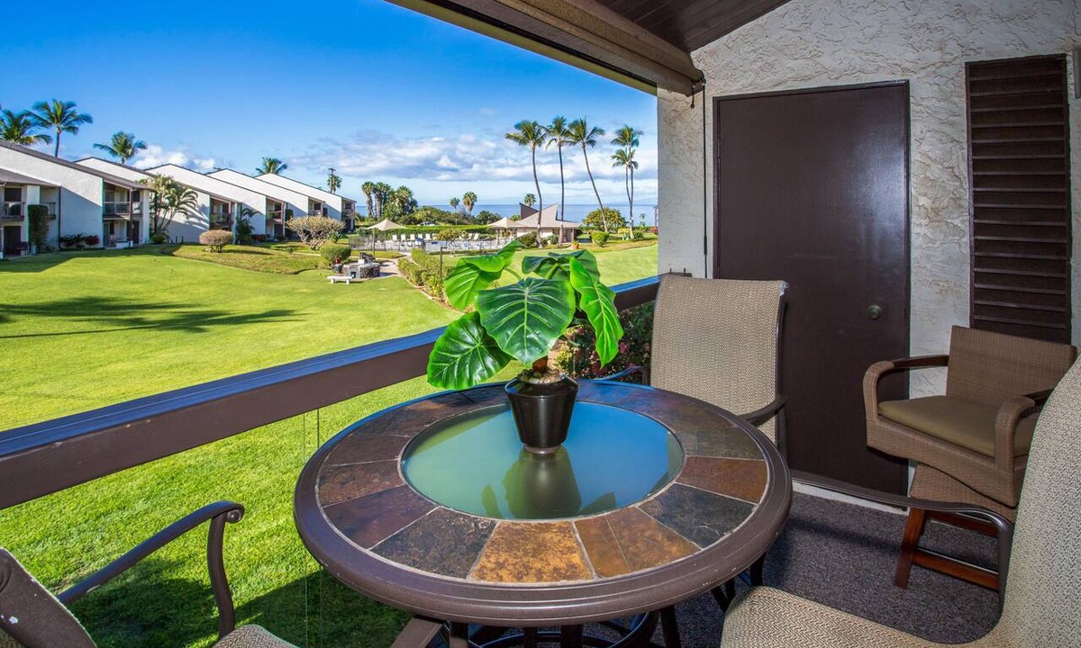 Kihei Condo | Hale Kamaole 222 Second floor condo, easy access to best beach on Maui!
