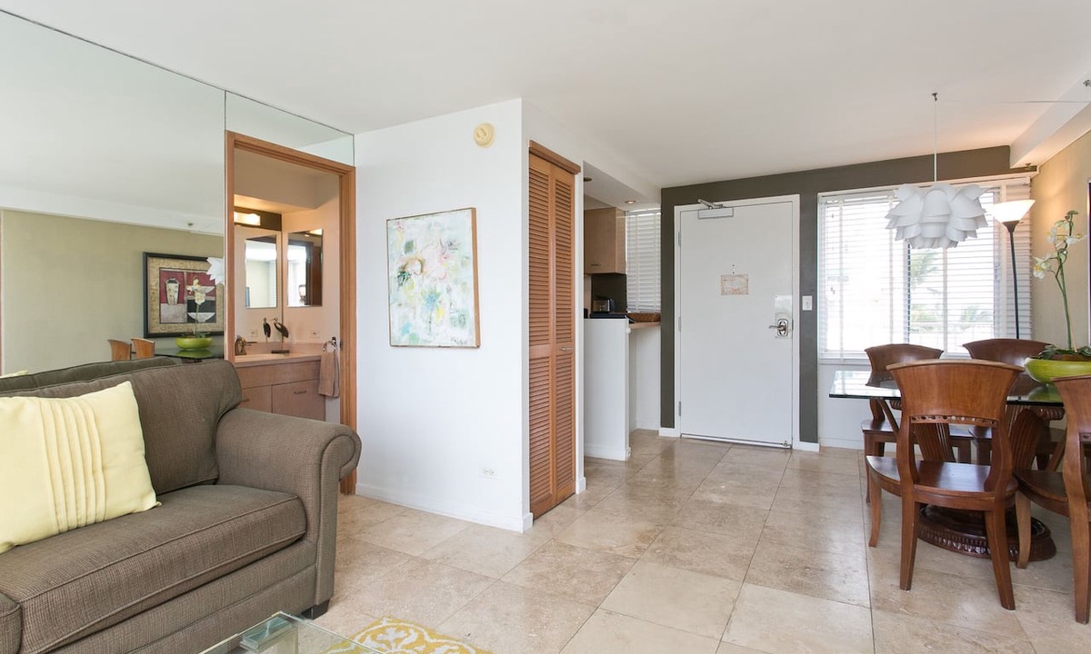 Diamond Head - Kapahulu - St. Louis Condo | Hawaiian Dream - 8th floor Ocean View w/Full Kitchen