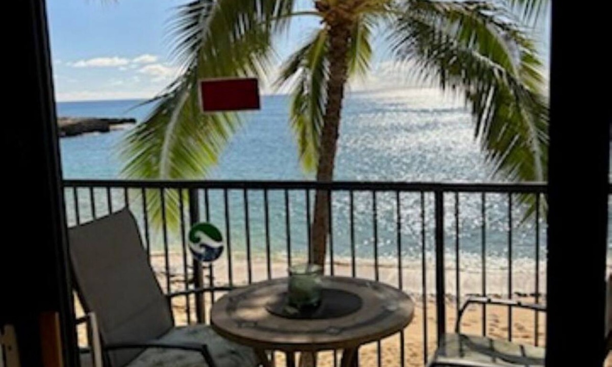 Makaha Condo | Hawaiian Princess 206 1990/NUC-2223