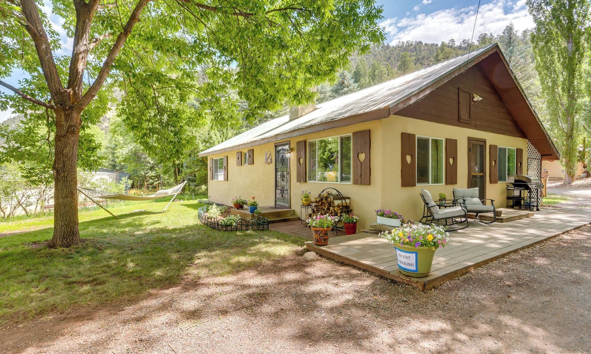 Durango House | Hike On-Site: Mountain-View Hideaway in Durango