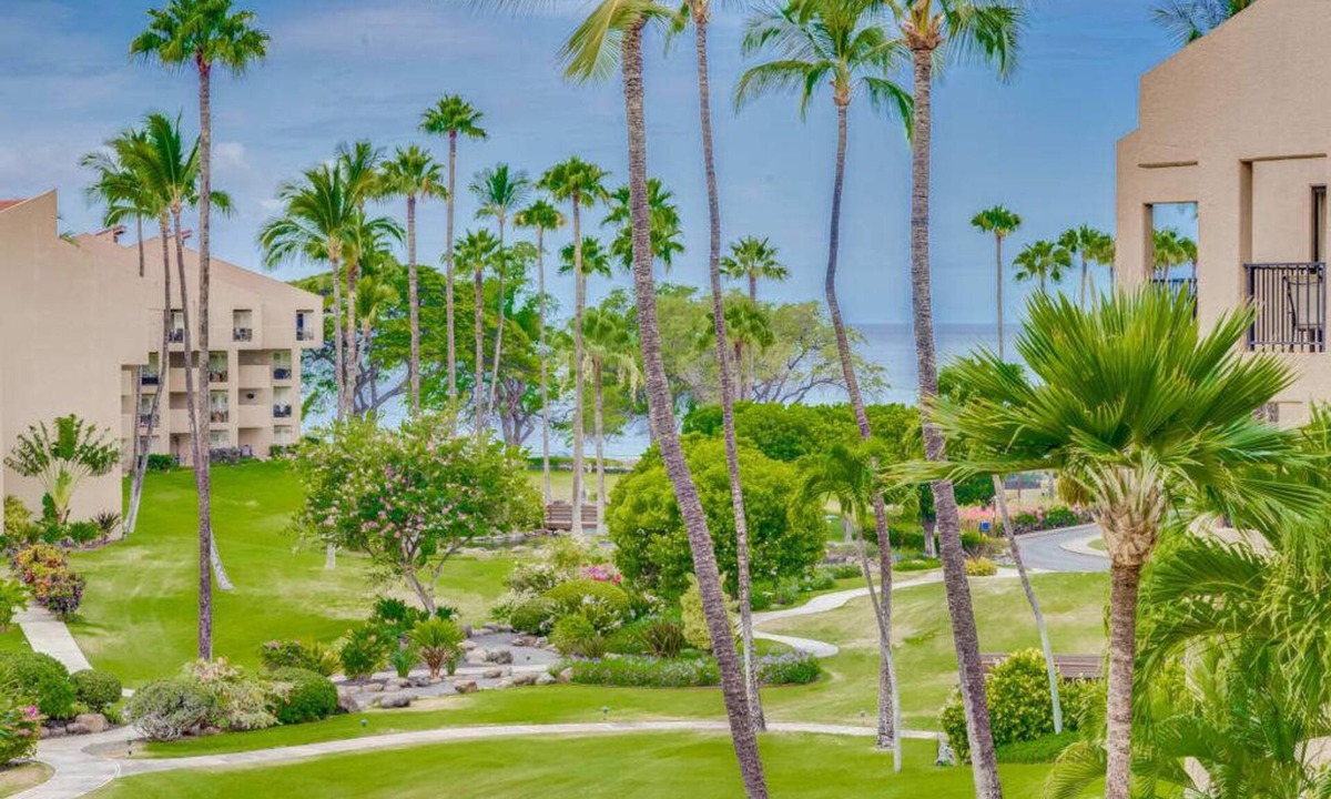 Kihei Condo | Homey Touches! Condo w/Lanai – Kamaole Sands 3306