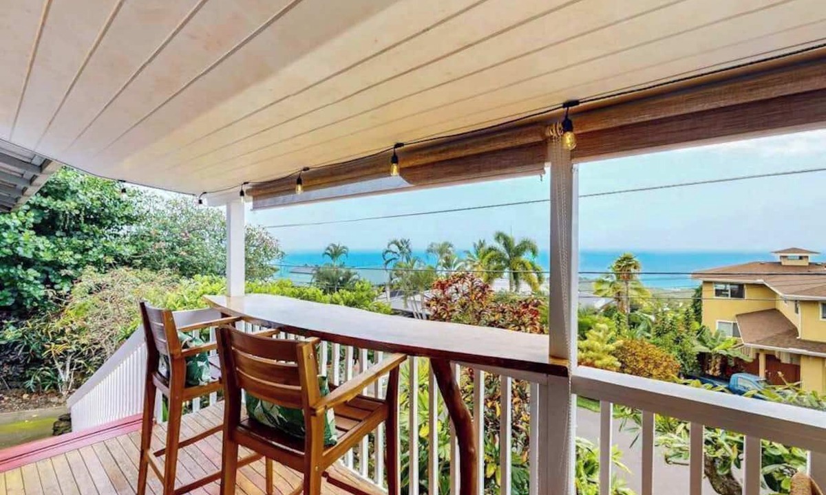 Kailua-Kona House | Kona Home with Ocean Views, Lanai, Private Gazebo & Firepit