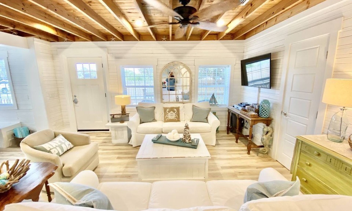 Laguna Beach Estates House | LAGUNA BEACH'S BEST! Across from the Perfect Laguna Beach!