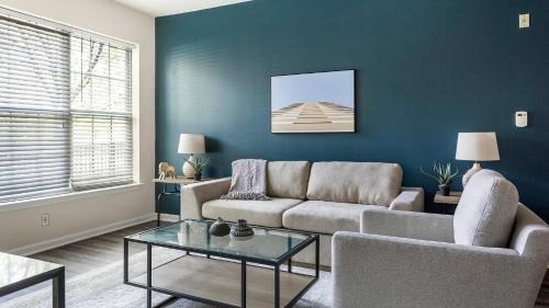 Norristown Apartment | Landing Beautiful 2BD Pool Clubhouse