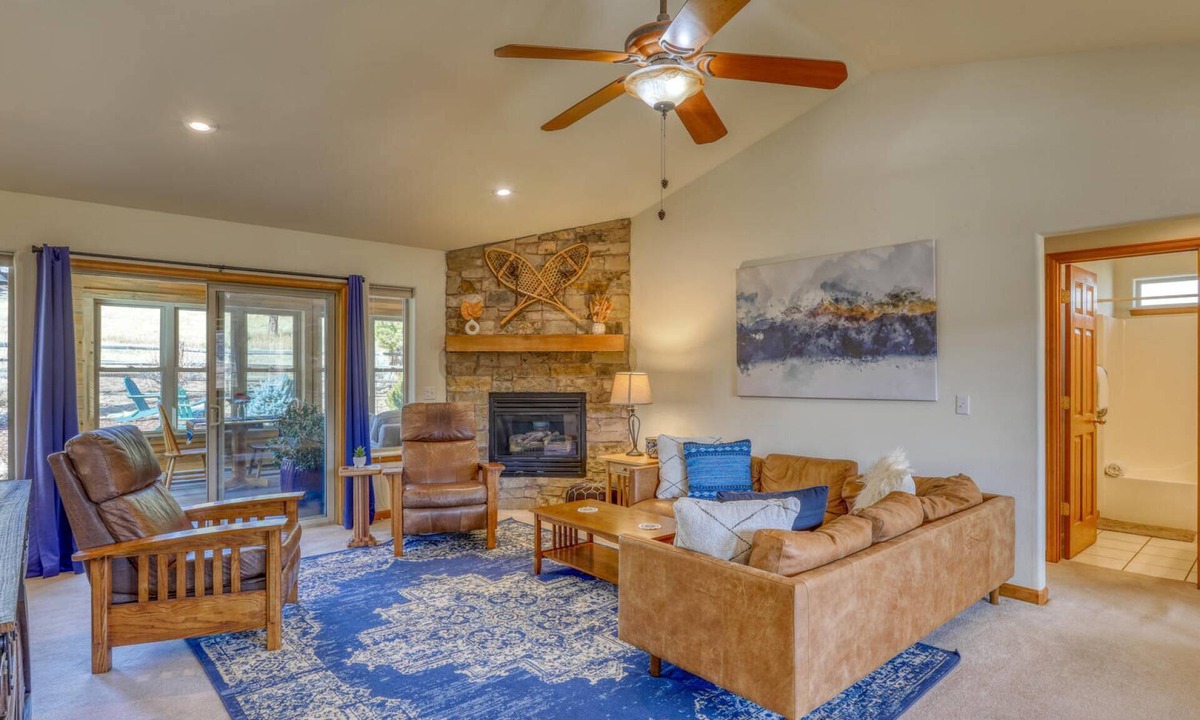 Twin Creek Village House | Last-Min Summer Escape! 15% Off Your August Stay. Must Book By 8/17/26.