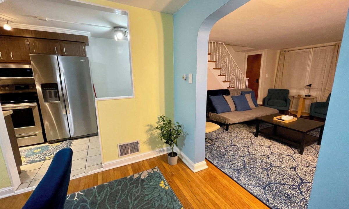 Drexel Hill House | Lovely 3-bedroom home away from home. Near Philly and Airport.