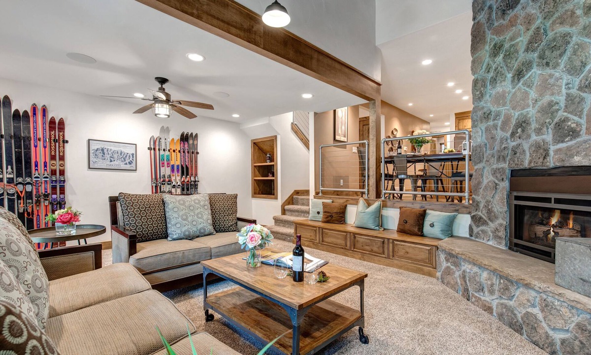 South Snyderville Basin House | Luxury Mountain Modern Townhome Near Canyons Resort! Park City Quail Meadows 21 (LT)