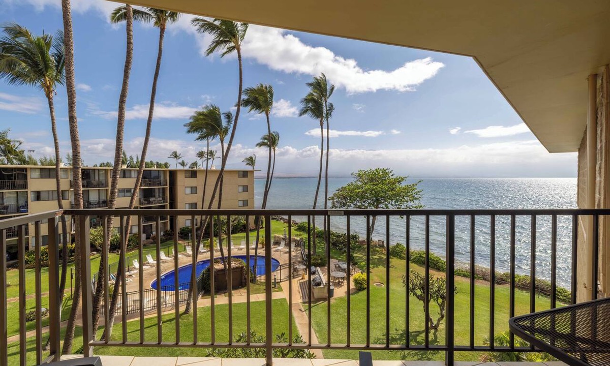 Maalaea Condo | Maalaea Kanai A Nalu 405 Great Ocean Views Pool Great for up to 6 guests