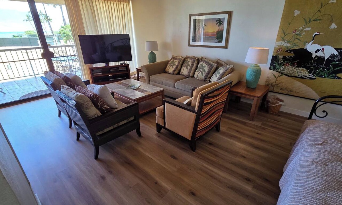 Kihei Condo | Maui Sunset B220 ~ 2 BR, 2 BA, Full Kitchen, Ocean View Condo!