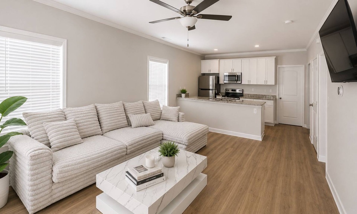 Huntsville House | Modern 2bd/2bath Cottage Home