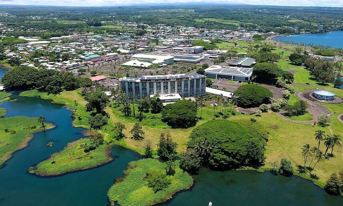 Hilo Condo | Newly Renovated Hilo Lagoon 2 BD Condo-A/C, Pool