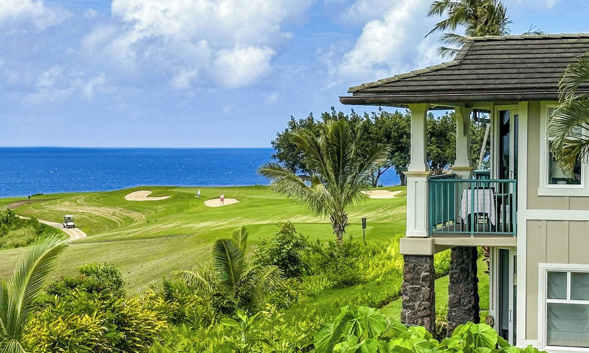 Princeville House | Ocean view 7 bedrooms for 14 above famous Anini Beach!