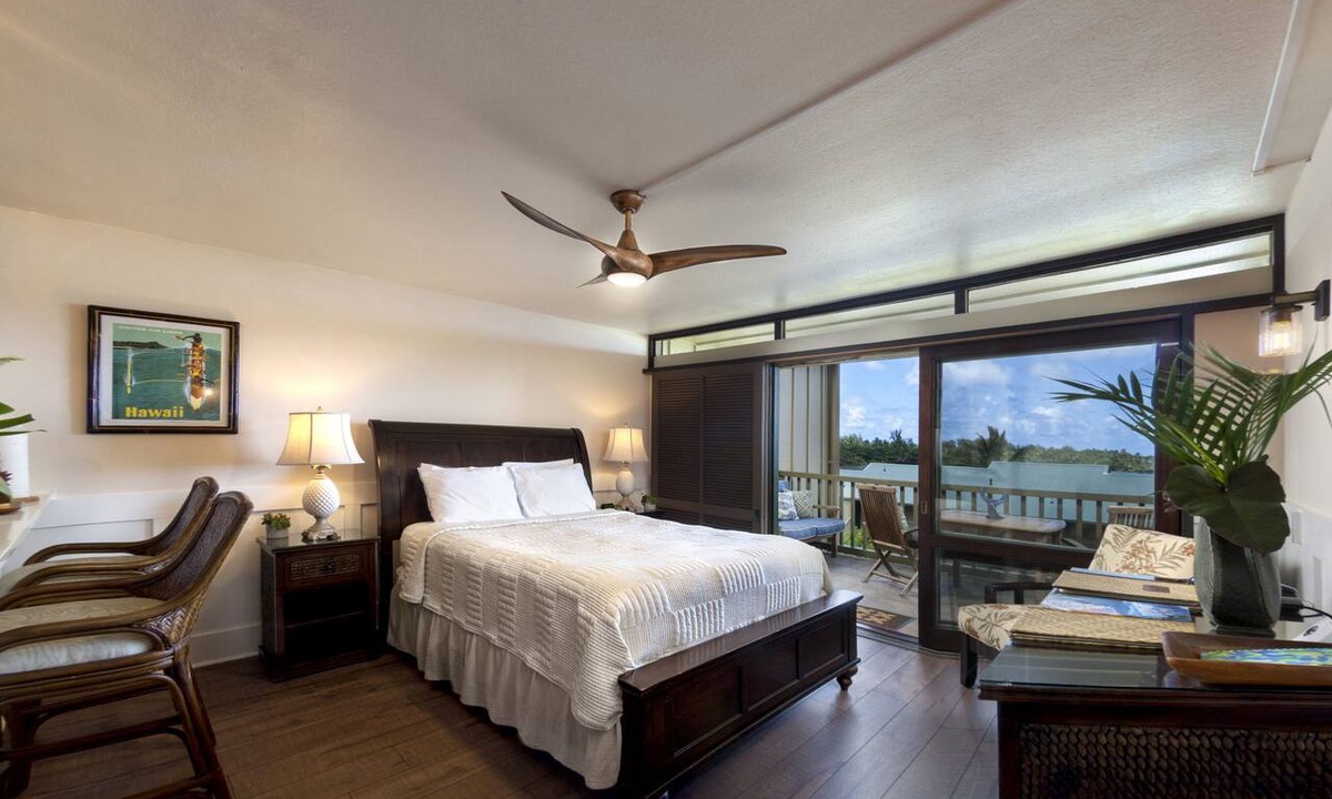 Hana Apartment | Oceanview #105 at Hana Kai Maui - Sweet Studio Unit, Great View and Decor!