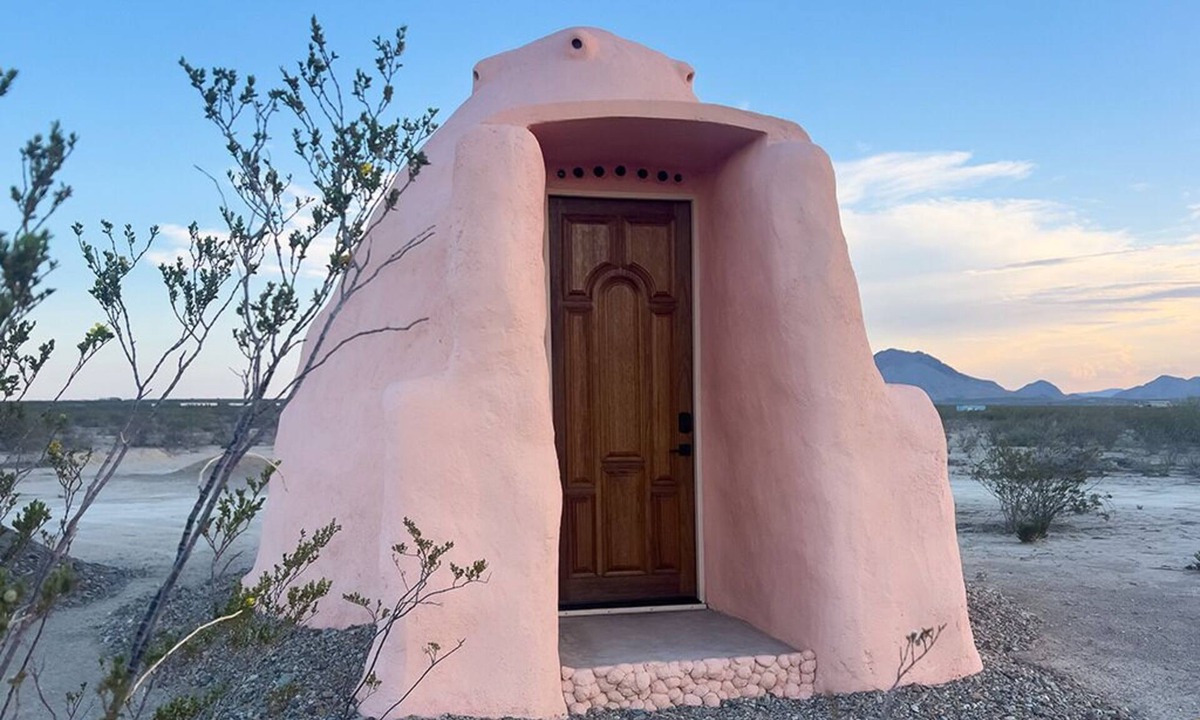 Study Butte-Terlingua Cabin | Organic Earthen Desert Dome For Two -Sustainable Stay Under the Stars Terlingua