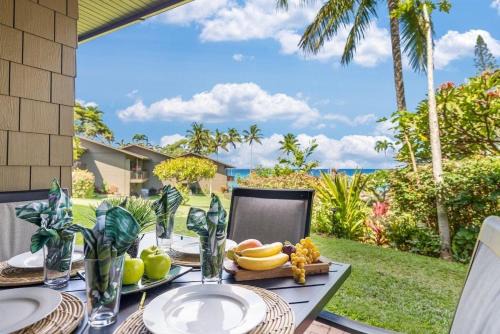 Honokowai House | Polynesian Shores 111 · PS 111 Updated Condo w Ocean Views Pool