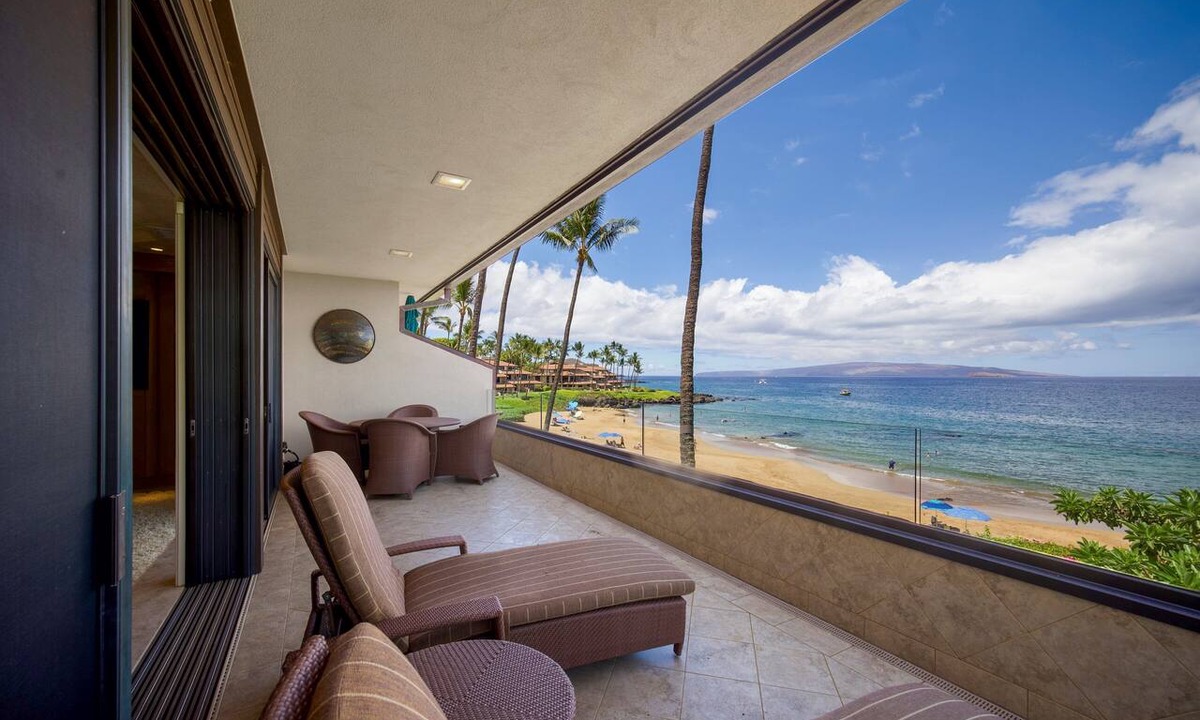 Wailea Condo | Prime Oceanfront Location – Beautiful Makena Surf #B-208 with Panoramic Views