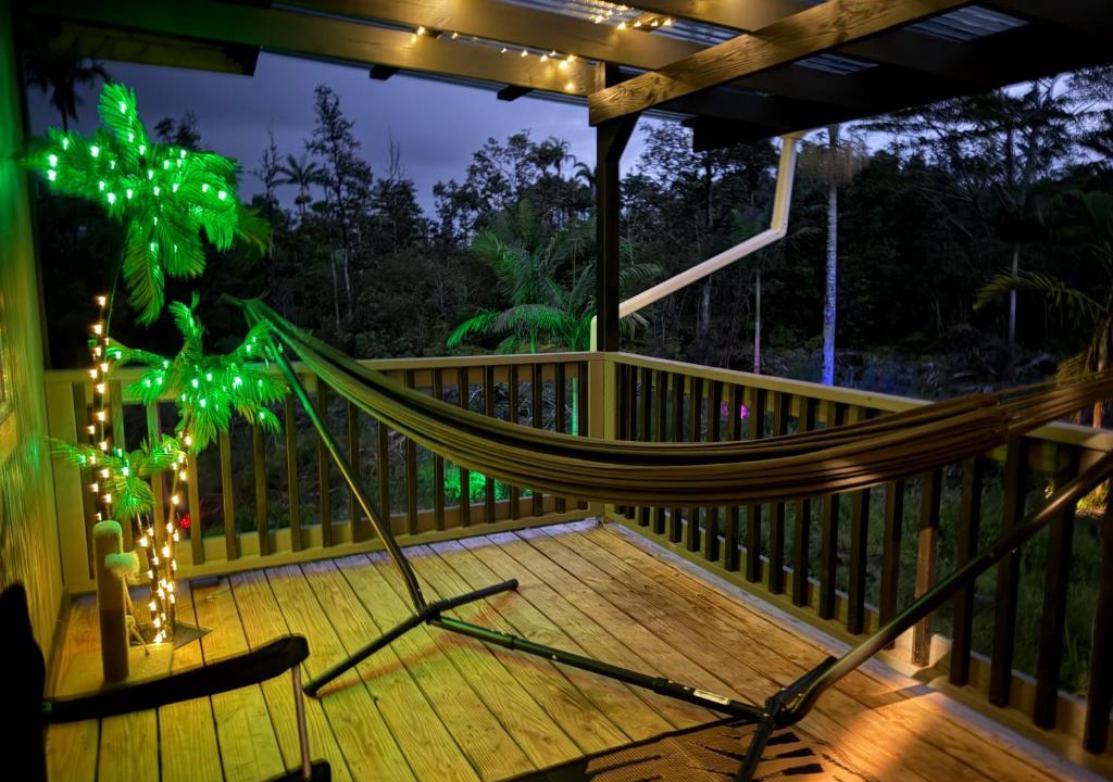 Kurtistown House | Private jungle retreat with AC and WiFi near Volcano