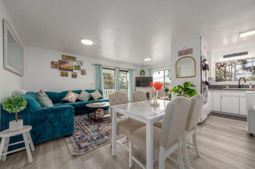 Royal Hawaiian Estates Apartment | Private Volcano Getaway - Near Kilauea & Trails