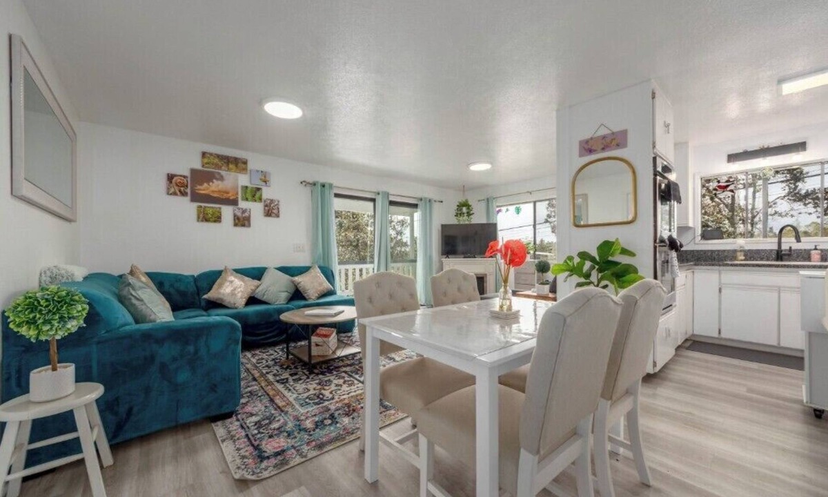 Royal Hawaiian Estates Apartment | Private Volcano Getaway Near Kilauea & Trails
