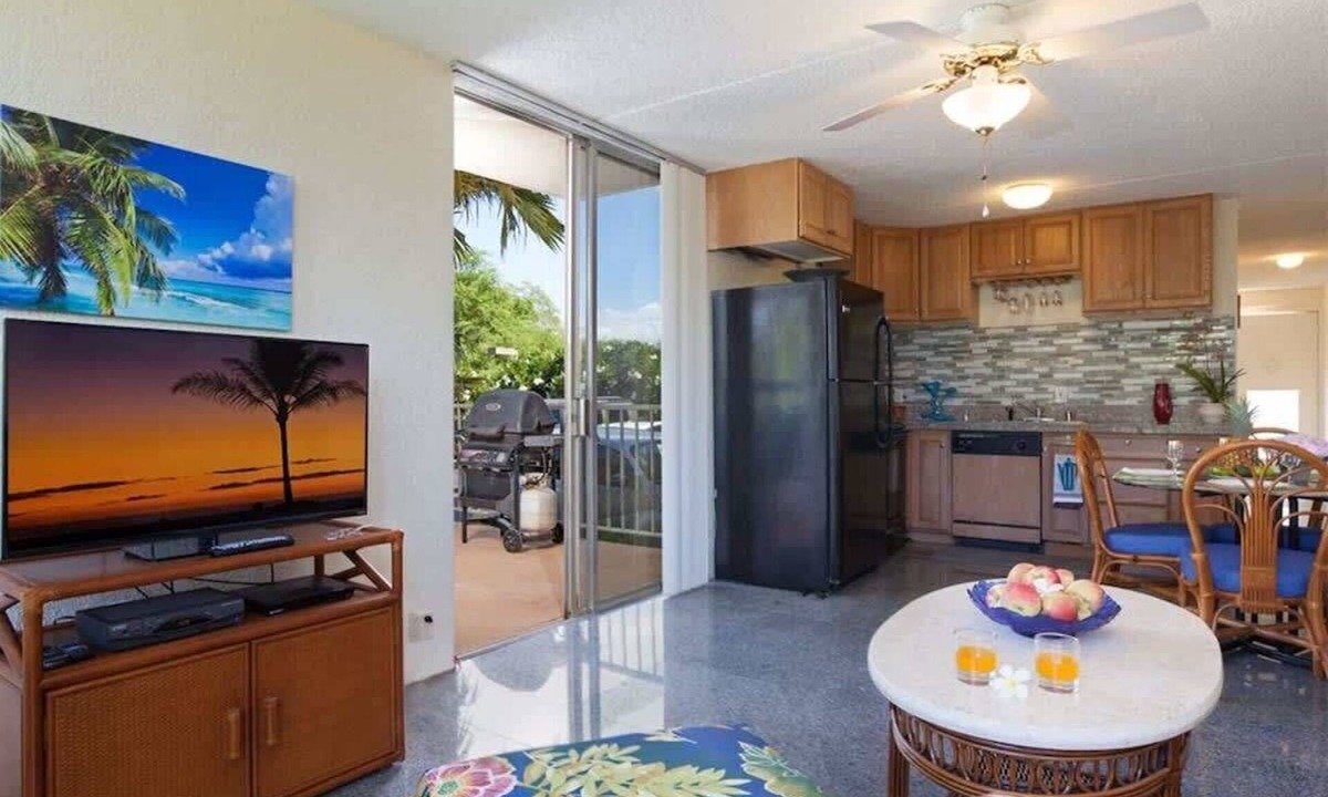 Kamuela Condo | Puako Condo 109 ~ 3 BR ~ Corner Ground Unit ~ Pool