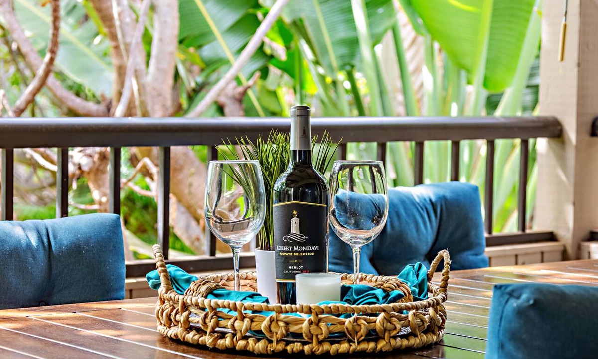 Wailea Condo | Relax in Style, Tee Off in Paradise