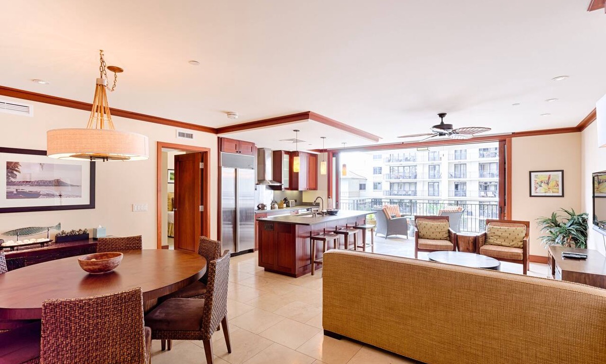 Ko Olina Condo | Relaxing 4th floor with Lap Pool View - Ocean Tower Beach Villa