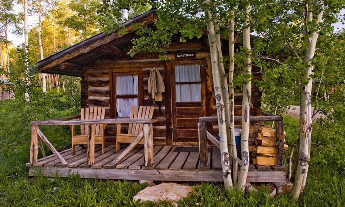 Clark Cabin | Remote Cabin Rental near Pearl Lake in Mountains of Clark, Colorado