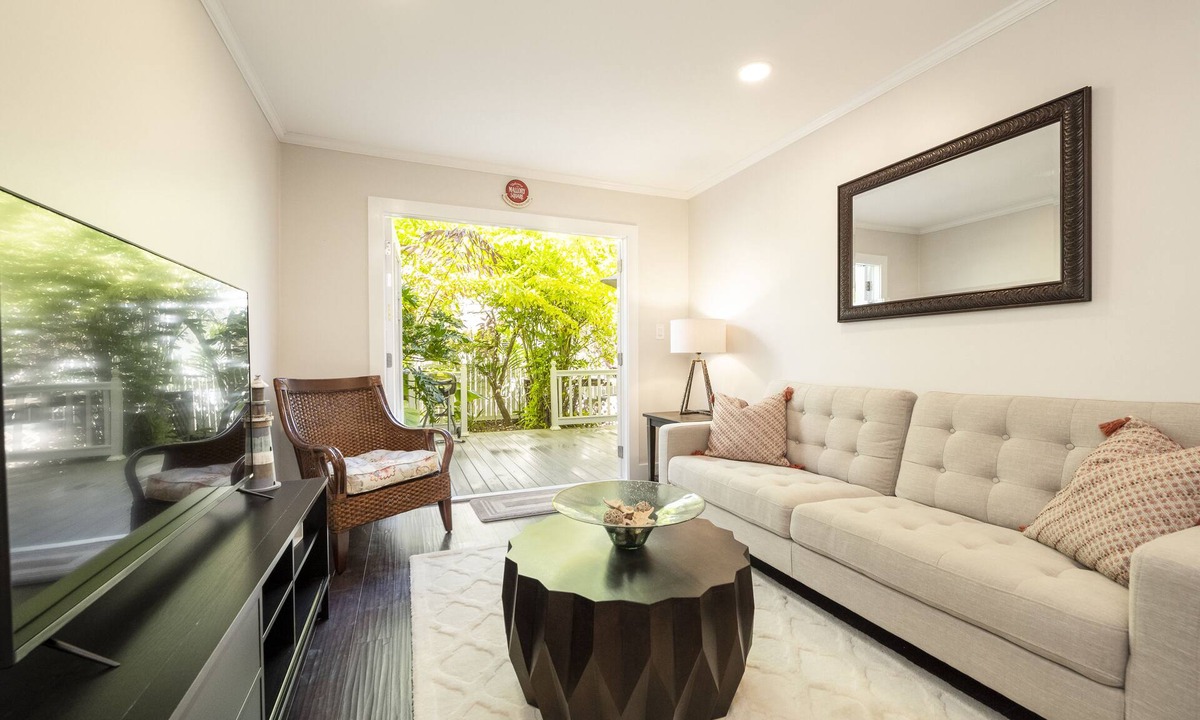 Truman Annex Condo | Sailor's Sanctuary - A Renovated Condo in Old Town