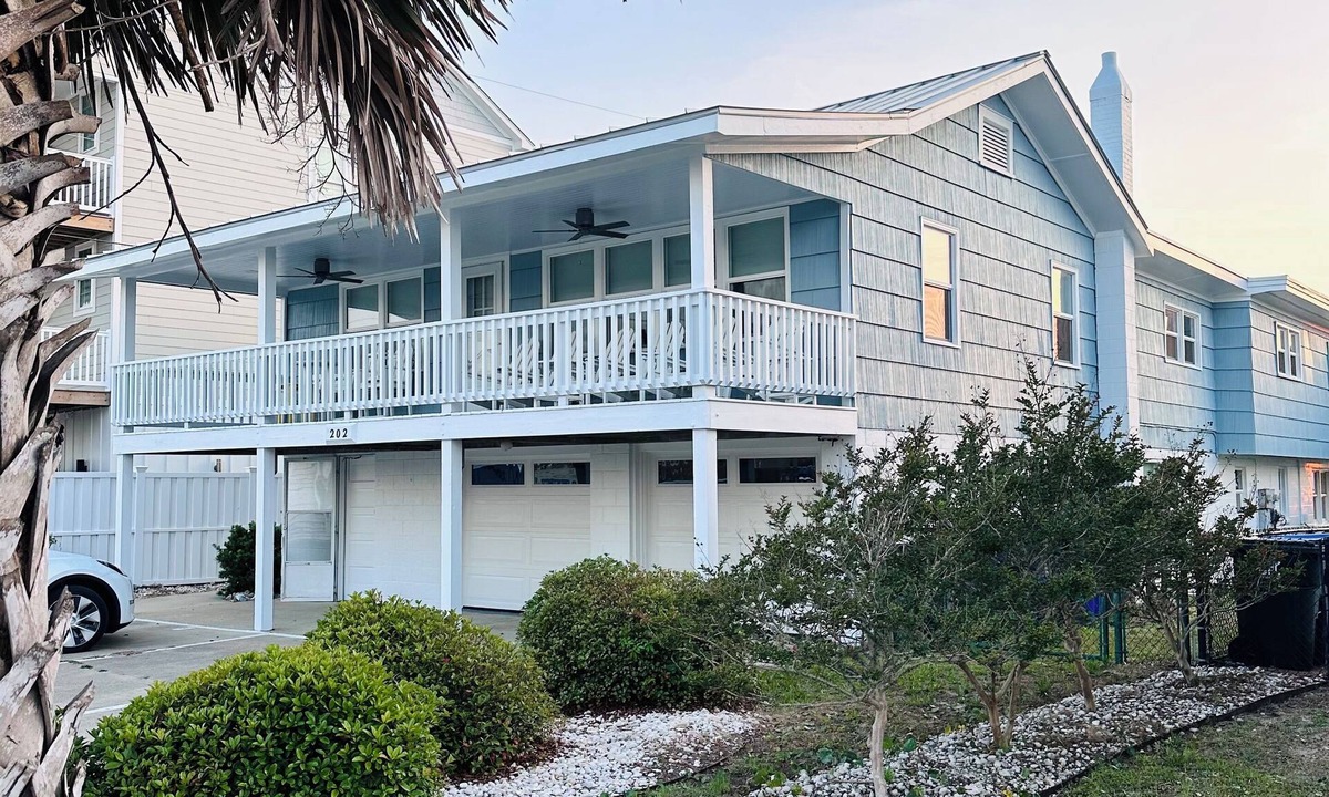 Atlantic Beach House | Spacious sound view home. Perfect retreat for families to home school and relax