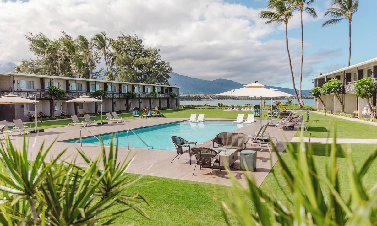 Kahului Hotel | Stylish Stay | Pool Access | Near Kanaha Pond State Wildlife Sanctuary - 1.1 mi